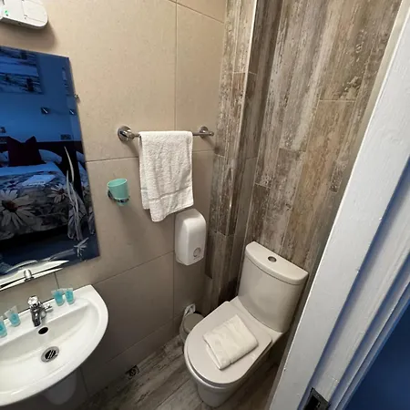 Tralee Holiday Lodge Hotel